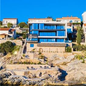 Luxury 7 Bedroom Dubrovnik Beachfront Villa with Infinity Pool, Sleeps 14